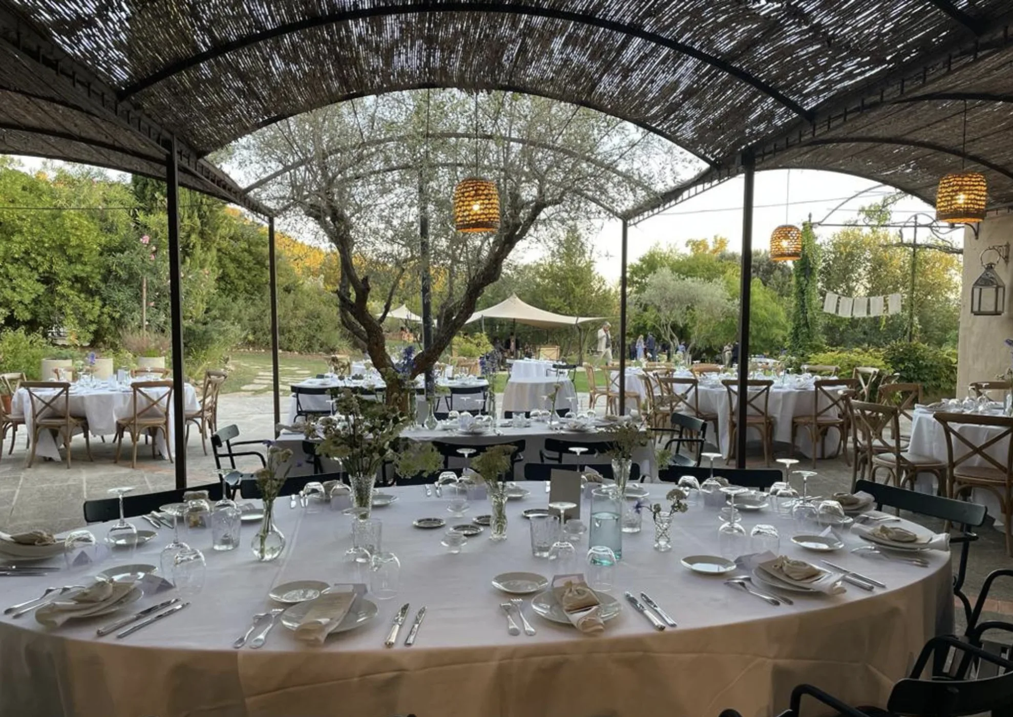 Auberge La Fenière — Cadenet