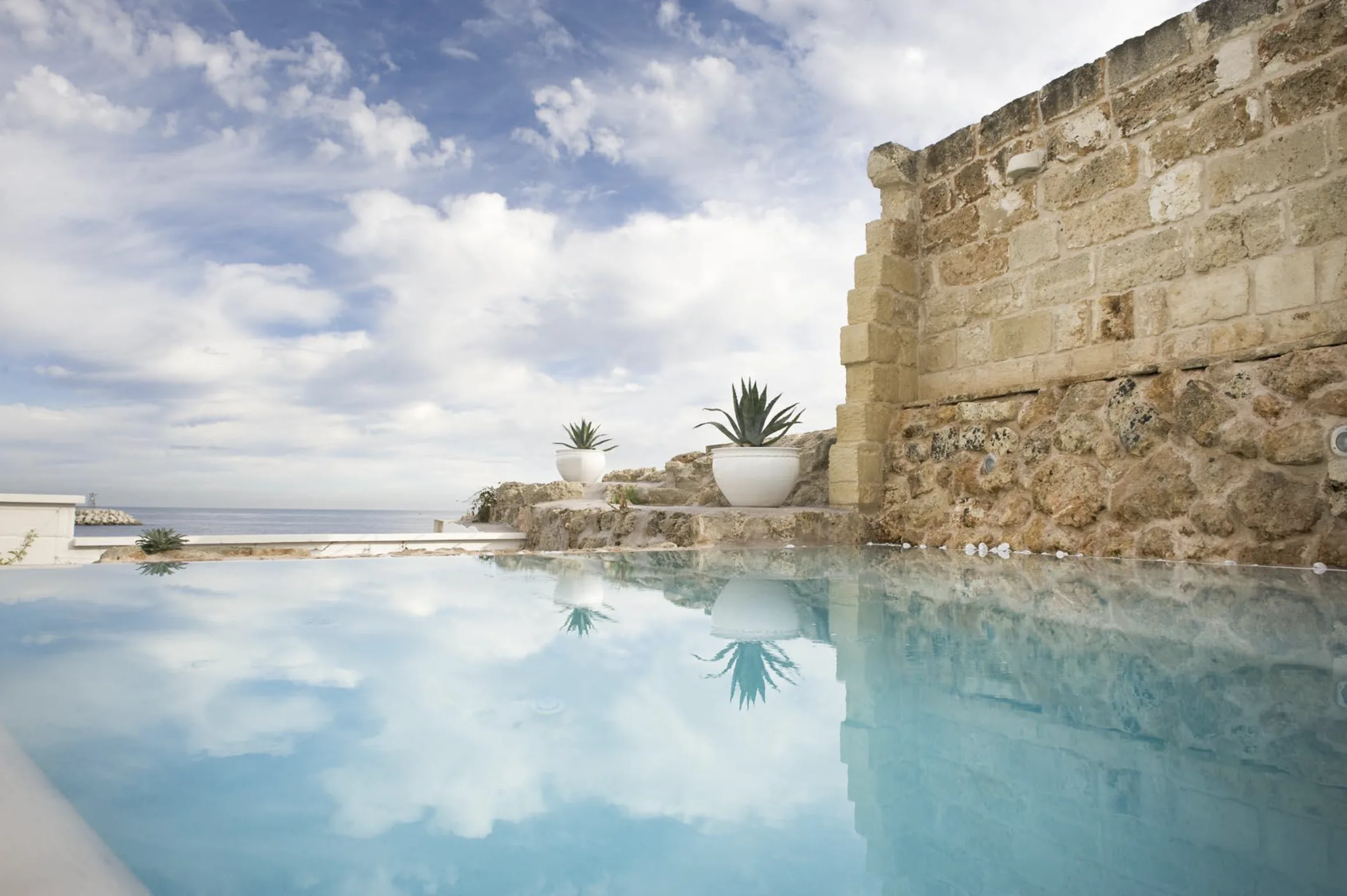 Palazzo del Don lieu de mariage face à la mer près de Monopoli dans les Pouilles