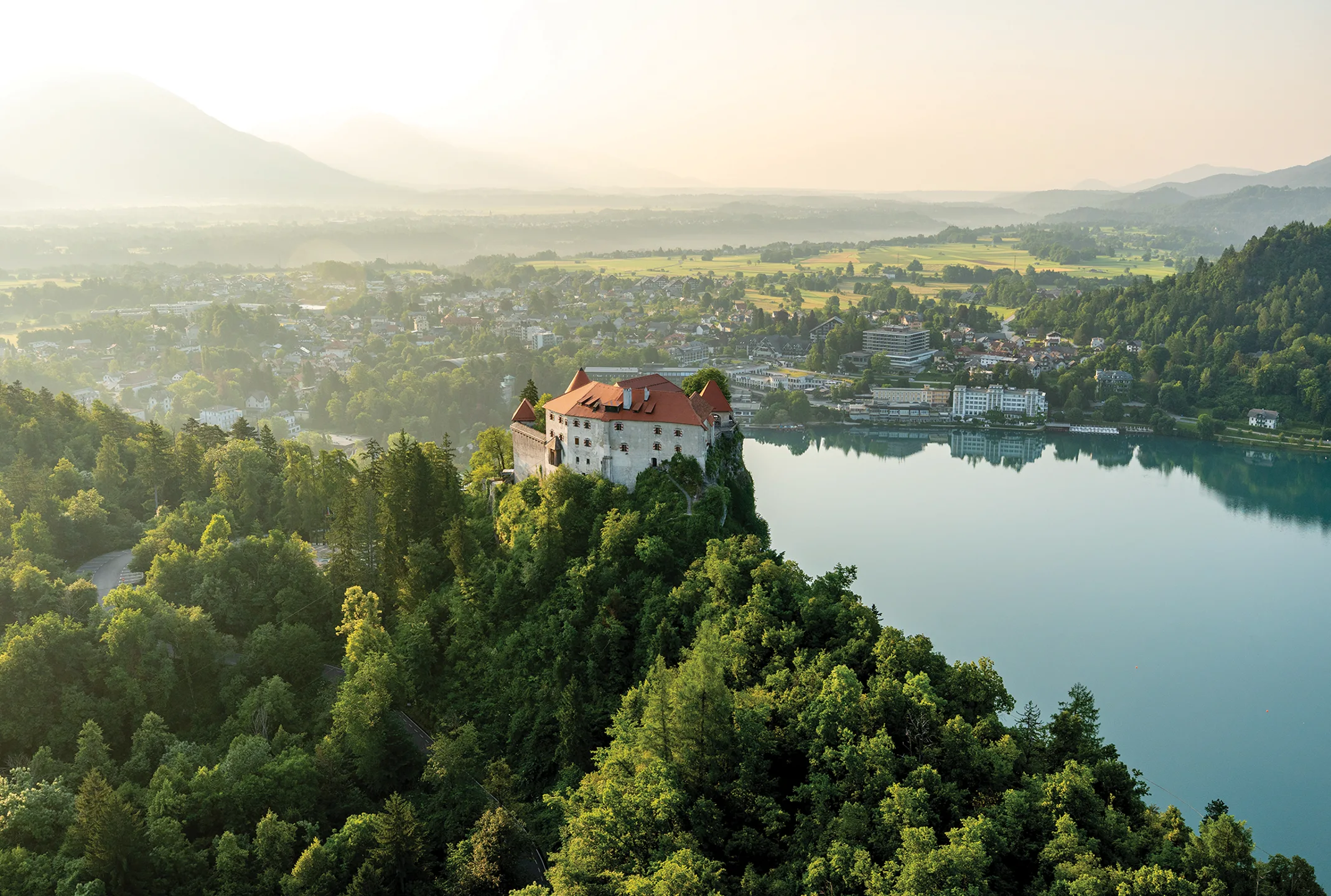 Château de Bled dominant le lac de Bled en Slovénie